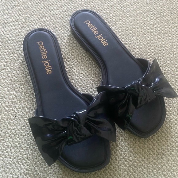 Petite Jolie Bow Slides Black 7 - Picture 1 of 3